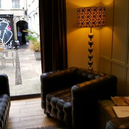 Brooks 4* Bristol