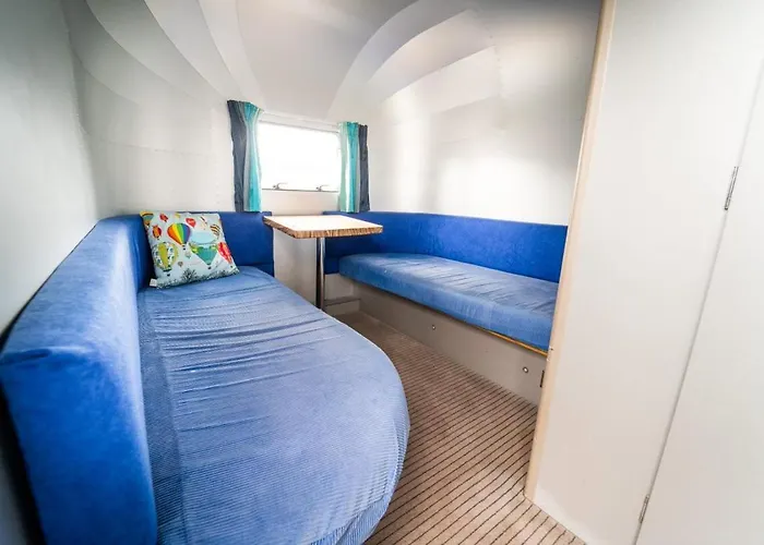 브룩스 브리스톨 4*