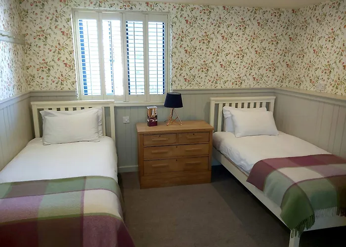 브룩스 브리스톨 게스트하우스 4*