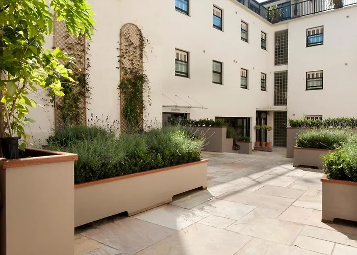 ブルックス ブリストル